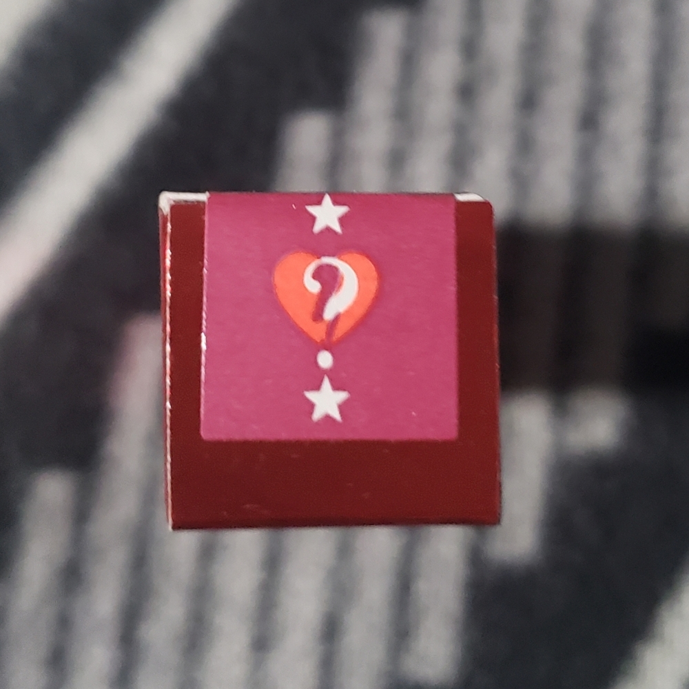 Jeffree Star Exclusive Mystery shade lipstick